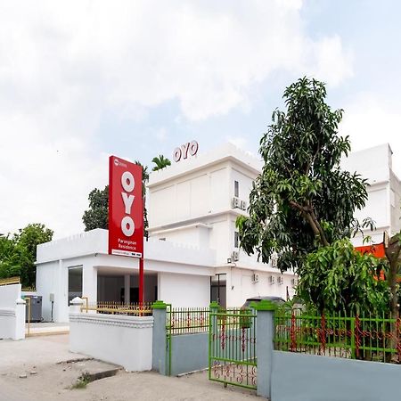 Oyo 2895 Paranginan Residence Medan Exteriör bild